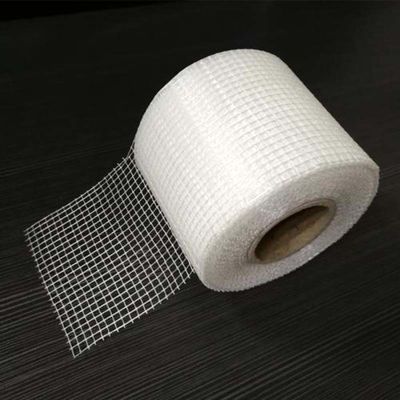 quality  Alkali – proof fiberglass sticky mesh tape for wall gap repairing material factory